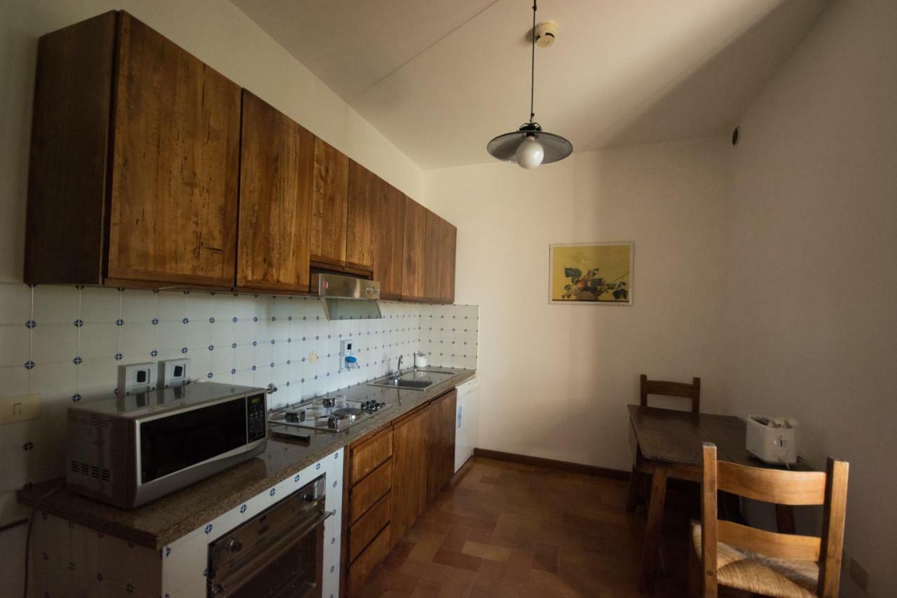 Апартаменти Casa Dei Lecci Фоліньо Екстер'єр фото